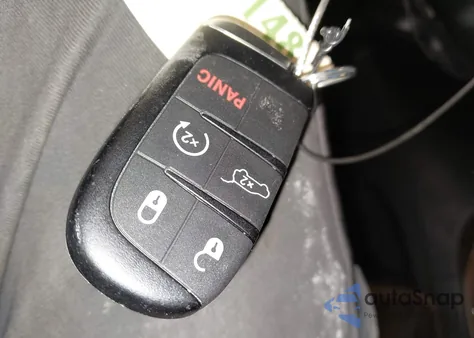 2015 Jeep Grand Cherokee Limited z USA, uszkodzony, nr VIN 1C4RJFBG9FC941777